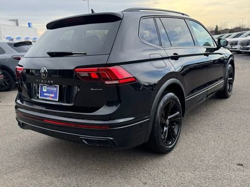 Used 2023 Volkswagen Tiguan SE R-Line AWD/4WD image 5