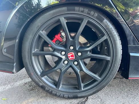 Used 2020 Honda Civic Type R image 11
