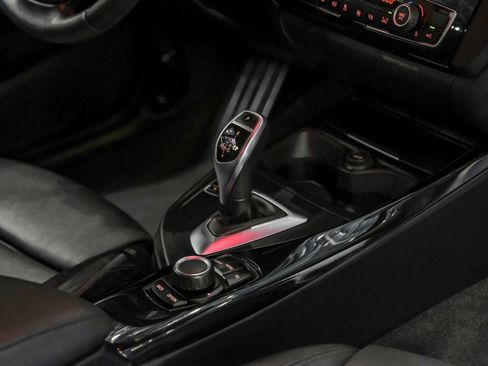 Used 2017 BMW 230i Coupe image 17