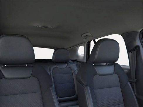 New 2026 Chevrolet Trax LT w/ Driver Confidence Package image 24