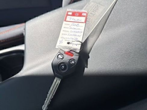 Used 2018 Subaru Crosstrek 2.0i Premium w/ Eyesight System image 27