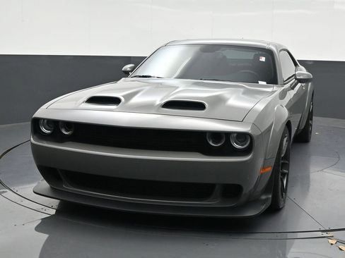 Used 2023 Dodge Challenger SRT Hellcat image 9
