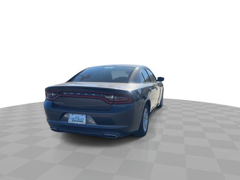 Used 2016 Dodge Charger SE image 8
