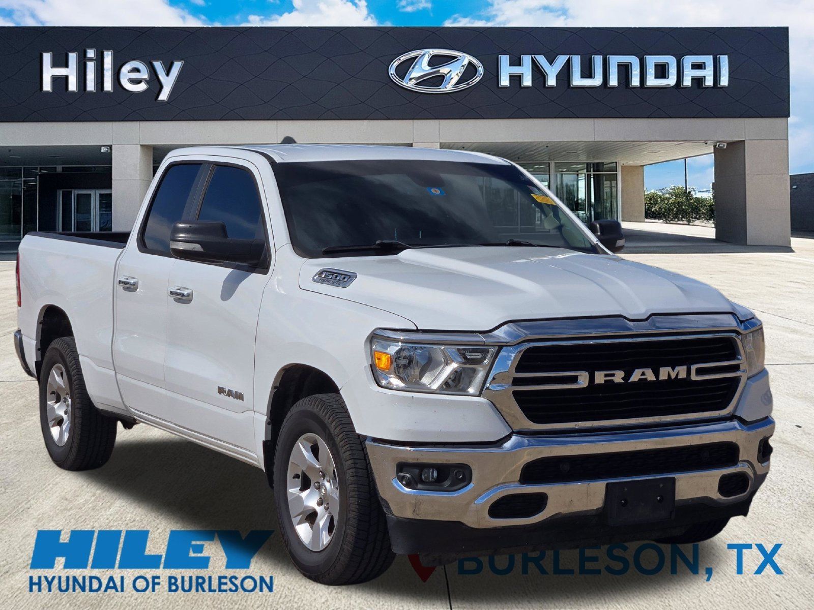 Used 2020 RAM 1500 Big Horn AWD/4WD image 1