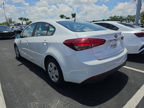 Used 2017 Kia Forte LX w/ LX Popular Package FWD image 12