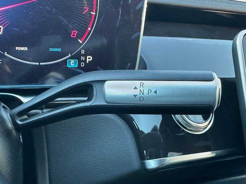 Used 2025 Mercedes-Benz S 500 S 500 image 44