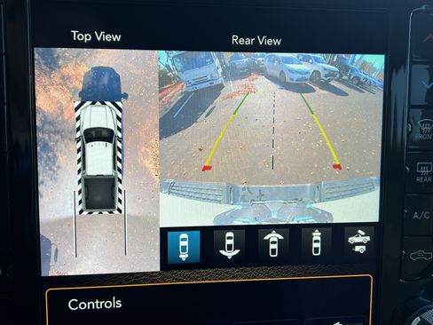 Used 2021 RAM 2500 Limited image 25