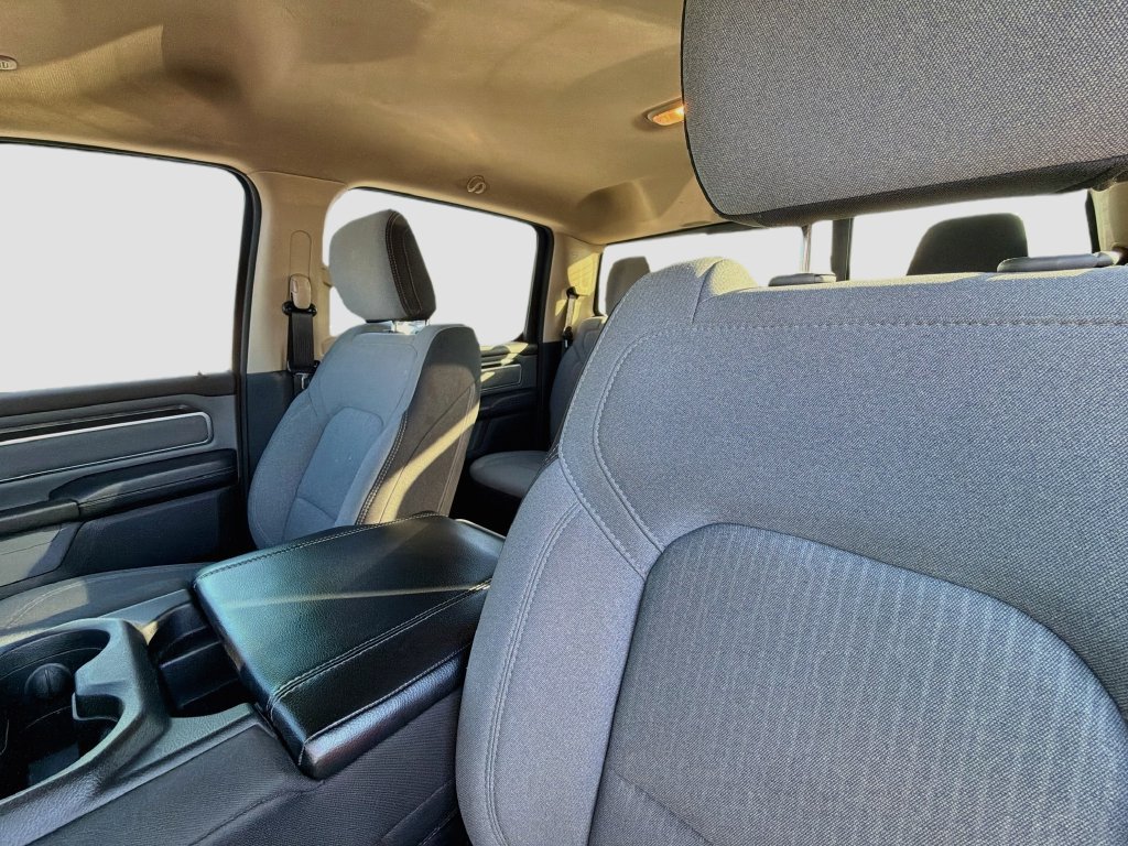 Used 2019 RAM 1500 Big Horn AWD/4WD image 11