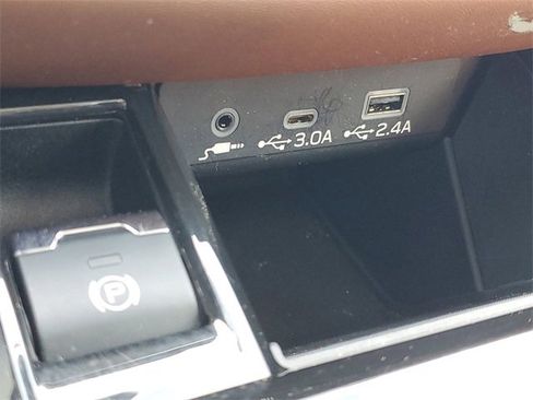 Certified 2023 Subaru Outback Touring image 31