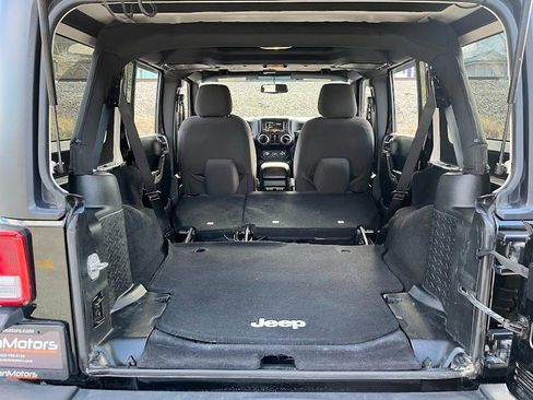 Used 2017 Jeep Wrangler Unlimited Sport w/ Quick Order Package 24S image 42