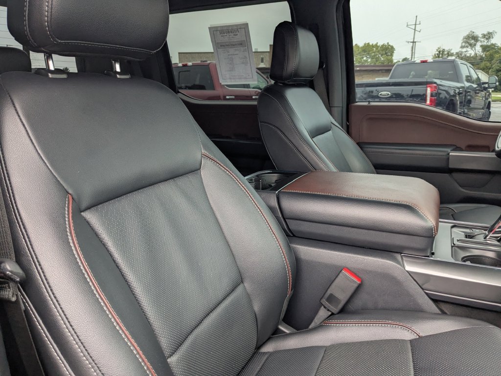 Used 2022 Ford F150 Lariat w/ Equipment Group 502A High AWD/4WD image 17