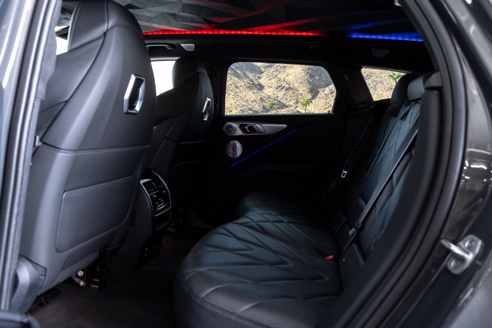 Certified 2024 BMW XM AWD/4WD image 30
