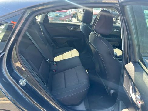 Used 2021 Kia Forte Sedan FWD image 16