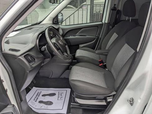 Used 2022 RAM ProMaster City Tradesman FWD image 6