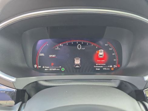 Used 2024 Acura MDX SH-AWD w/ Technology Package image 16