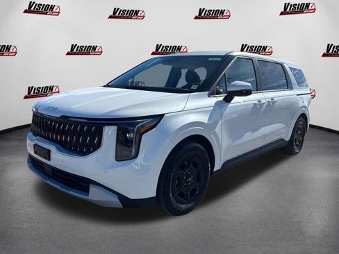New 2026 Kia Carnival FWD image 1