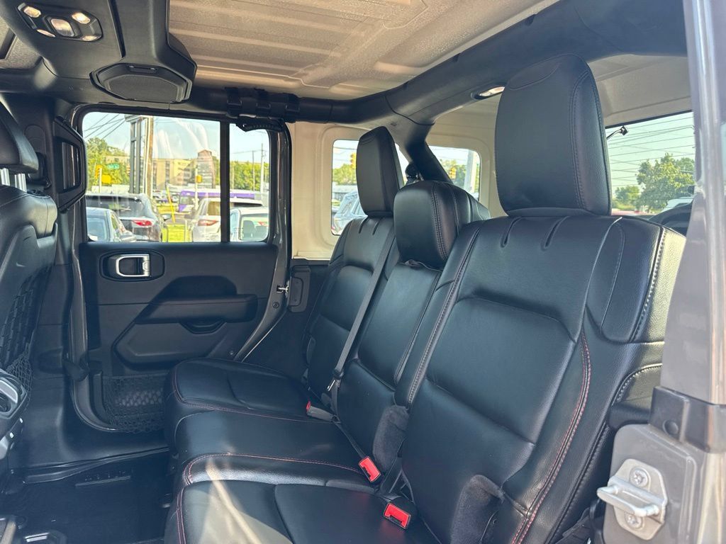 Used 2020 Jeep Wrangler Unlimited Rubicon AWD/4WD image 25