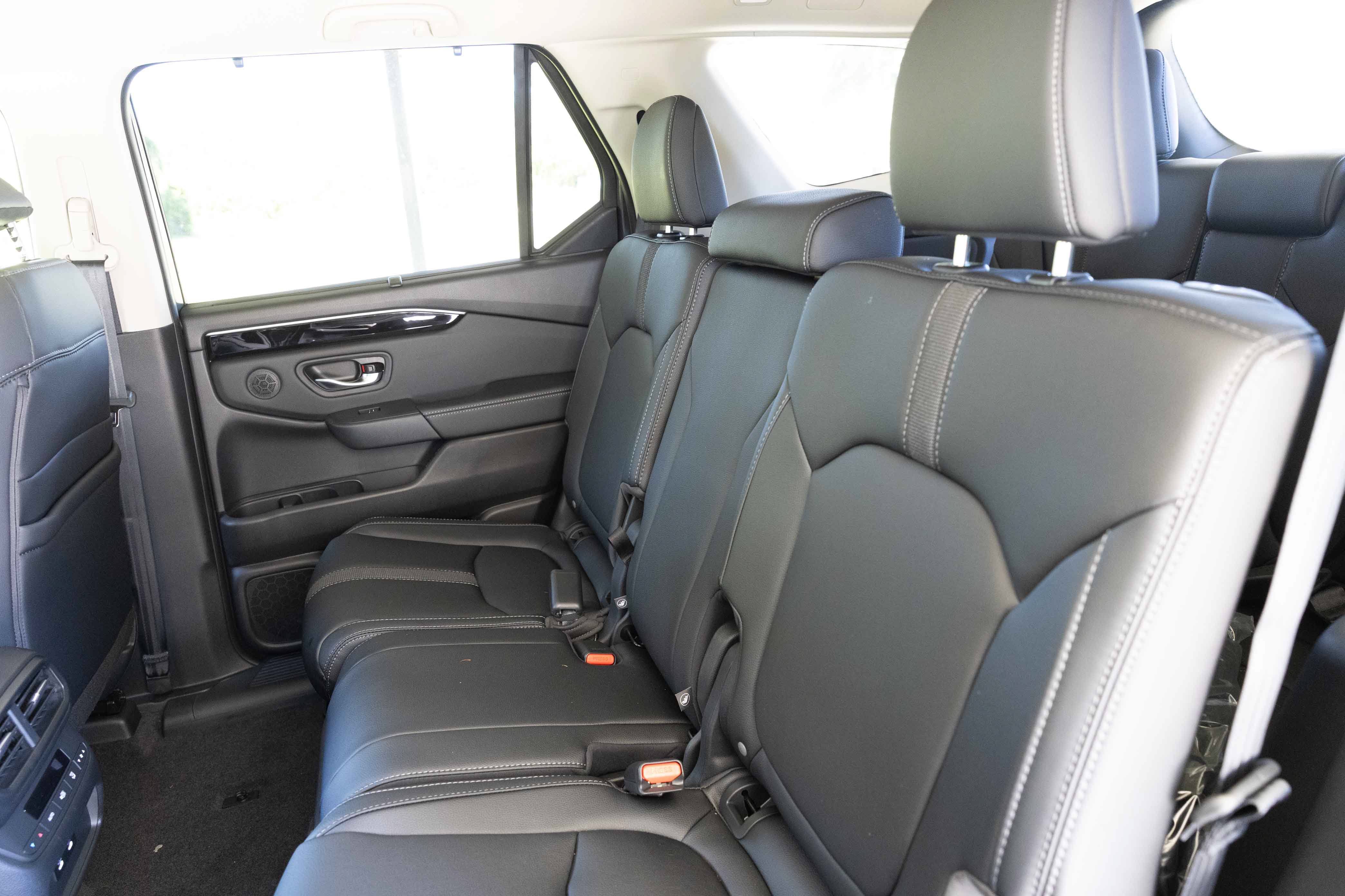 New 2026 Honda Pilot EX-L image 8