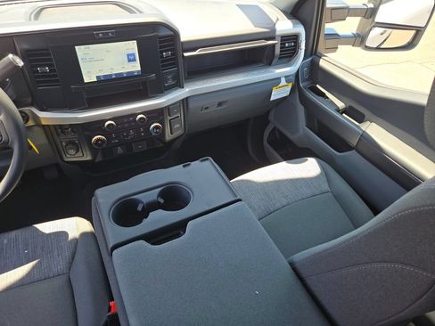 Used 2026 Ford F250 XLT w/ FX4 Off-Road Package AWD/4WD image 12