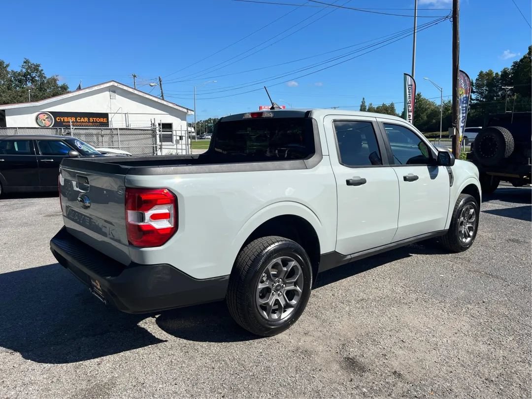 Used 2022 Ford Maverick XLT FWD image 5