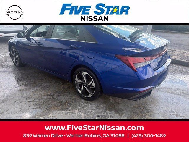 Used 2023 Hyundai Elantra Limited FWD image 15