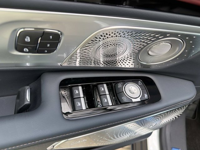 New 2026 Lincoln Nautilus Reserve AWD/4WD image 10