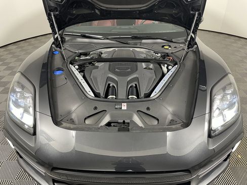 New 2026 Porsche Panamera RWD image 22