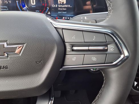 New 2026 Chevrolet Suburban Z71 w/ Comfort Package image 18