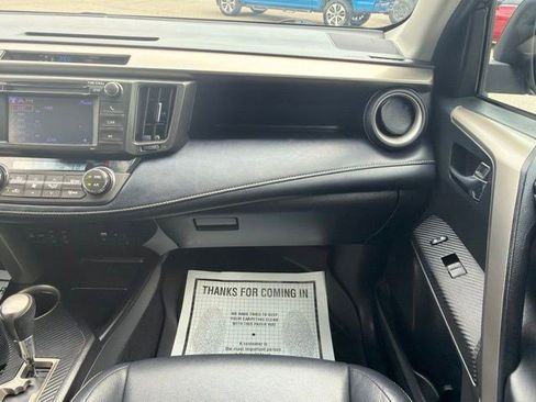 Used 2013 Toyota RAV4 Limited AWD/4WD image 21