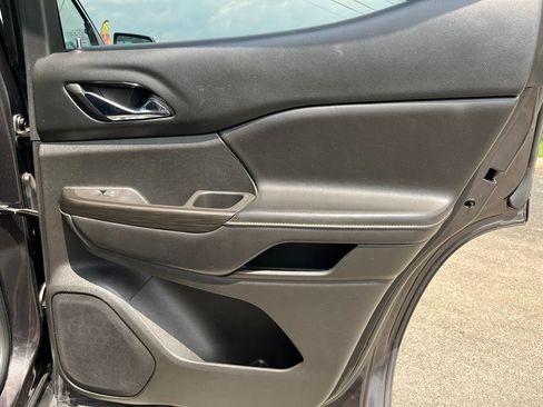 Used 2018 GMC Acadia SLT AWD/4WD image 37