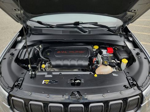 Used 2022 Jeep Compass High Altitude AWD/4WD image 15