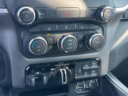 Used 2023 RAM 1500 Big Horn image 25