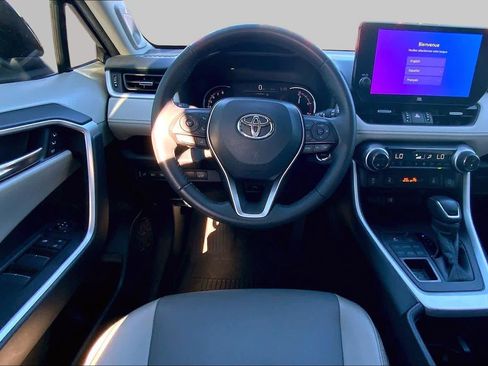 Used 2023 Toyota RAV4 XLE Premium AWD/4WD image 6