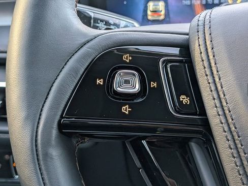 New 2026 Lincoln Aviator 2WD image 24