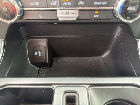 Used 2022 Ford F150 Lightning Pro AWD/4WD image 39