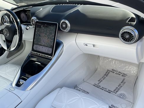 New 2026 Mercedes-Benz Maybach SL 680 image 46