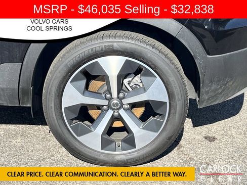 Used 2025 Volvo XC40 B5 Core w/ Protection Package Premier image 11