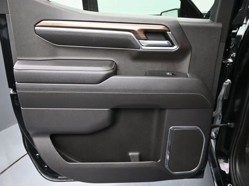 Used 2022 Chevrolet Silverado 1500 RST image 28