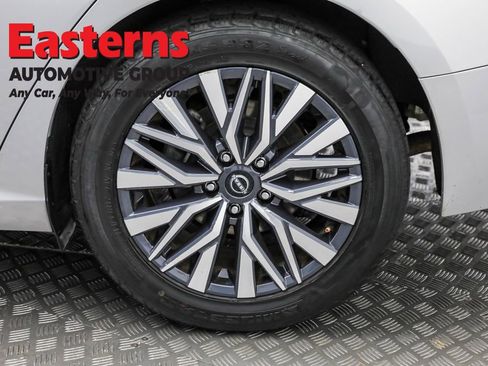 Used 2023 Nissan Altima 2.5 SV image 31