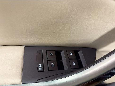 Used 2013 Buick Verano FWD image 19
