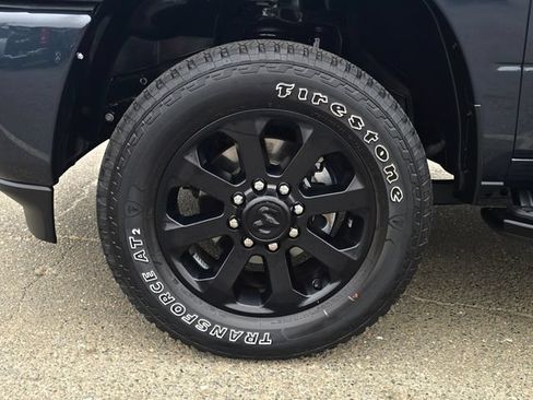 Certified 2025 RAM 2500 Big Horn AWD/4WD image 33