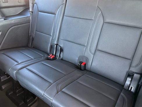 Used 2024 Chevrolet Tahoe LT image 23