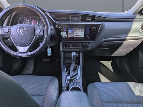 Used 2017 Toyota Corolla L image 16