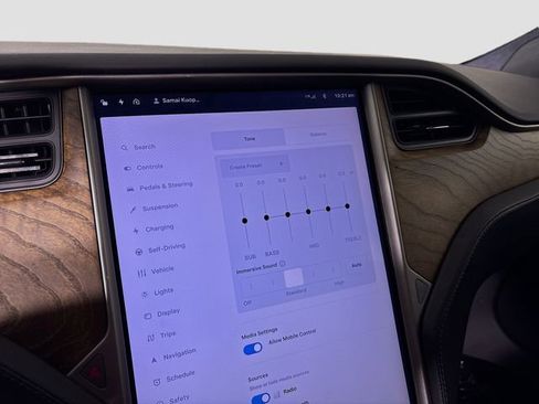 Used 2020 Tesla Model S Long Range AWD/4WD image 14