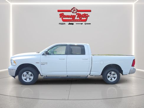 Used 2019 RAM 1500 Classic SLT AWD/4WD image 2