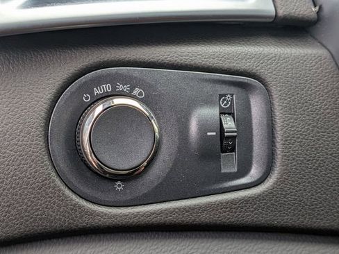 Used 2016 Cadillac SRX Luxury w/ Driver Awareness Package image 31