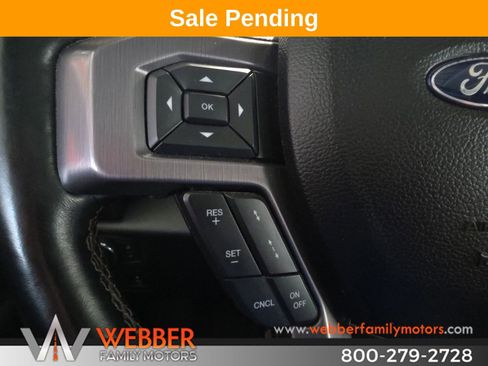 Used 2018 Ford Expedition Platinum AWD/4WD image 23