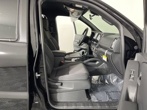 New 2026 Nissan Frontier SV w/ All-Weather Content Package RWD image 39
