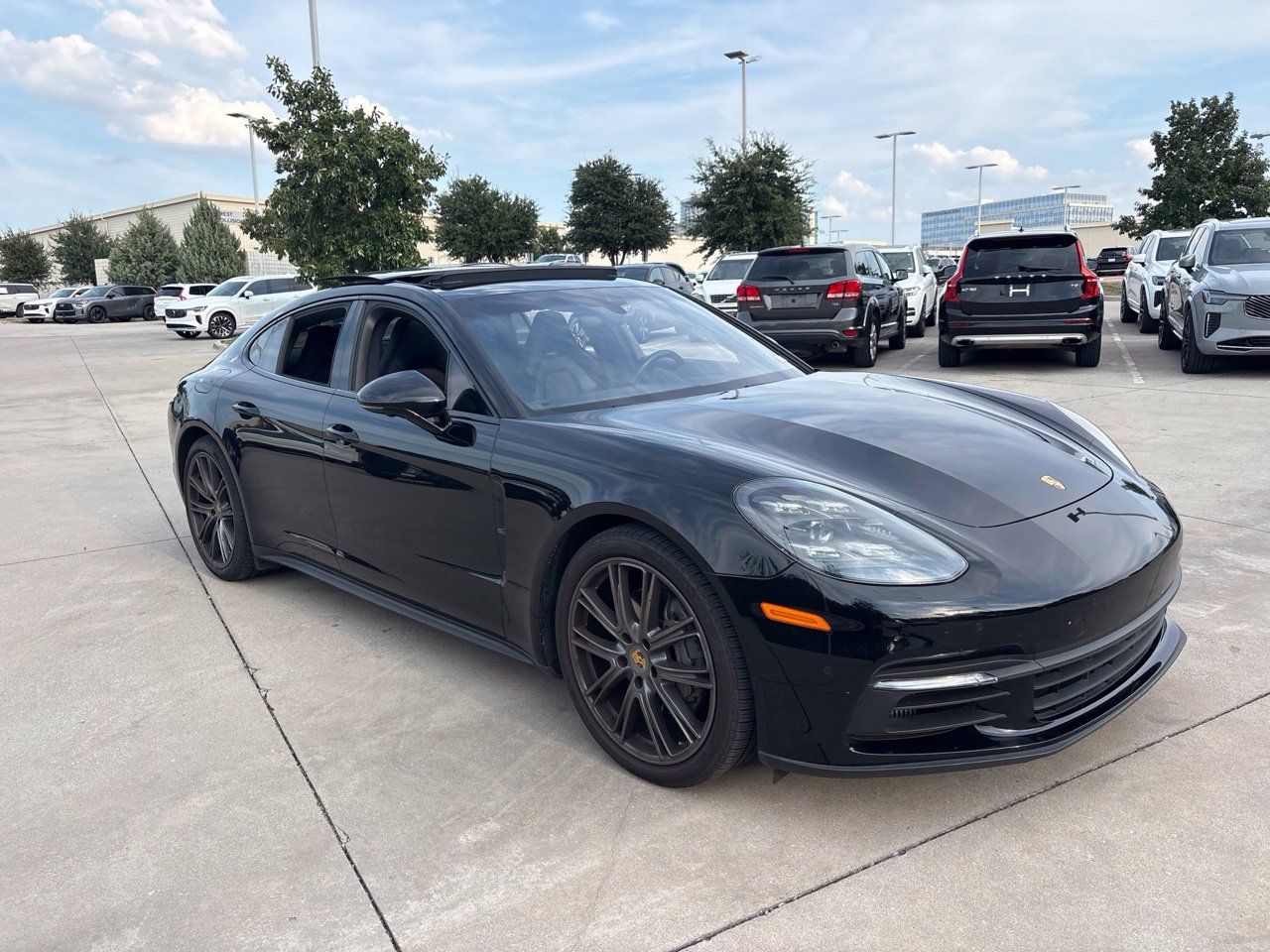 Used 2018 Porsche Panamera 4S AWD/4WD image 3