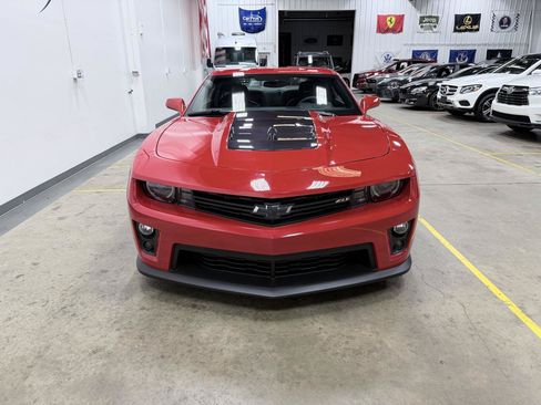 Used 2013 Chevrolet Camaro ZL1 RWD image 16